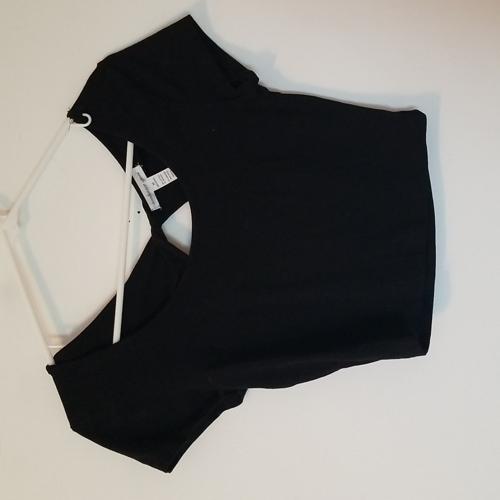 B1G2 Cropped Tee